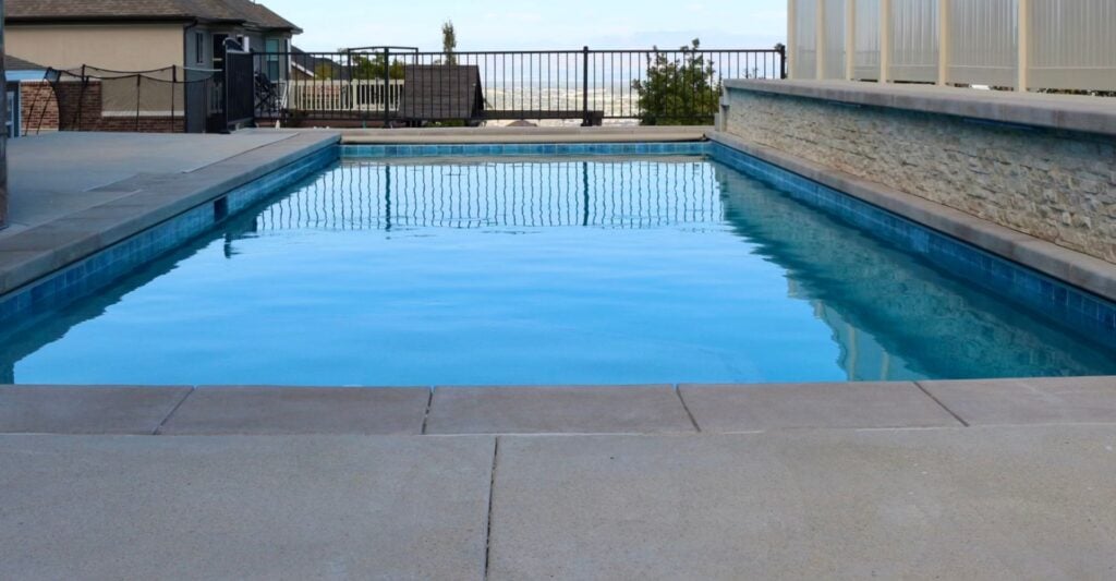 Swimming Pool and Spa Building Blog
