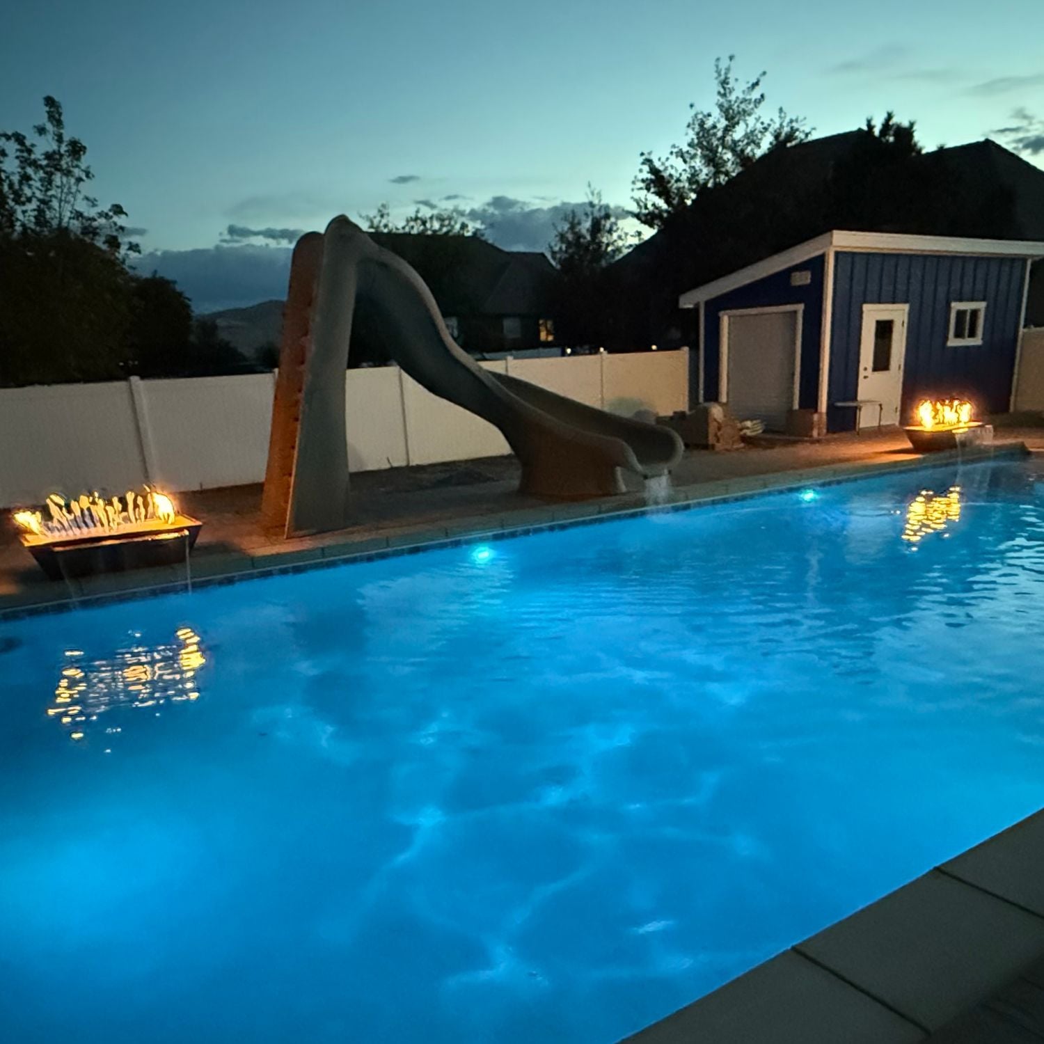 Fire and Water Features That Extend Pool Season